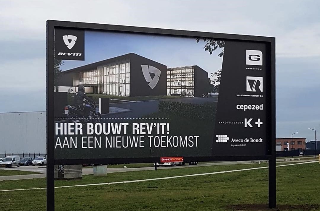 REVIT bouwbord OSS NIEUWS